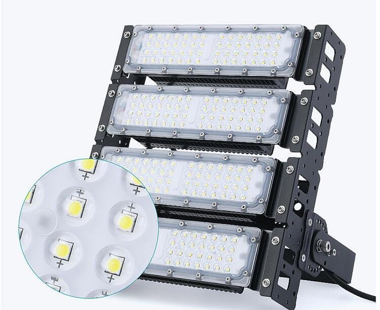 Reflector modular de 200W para canchas